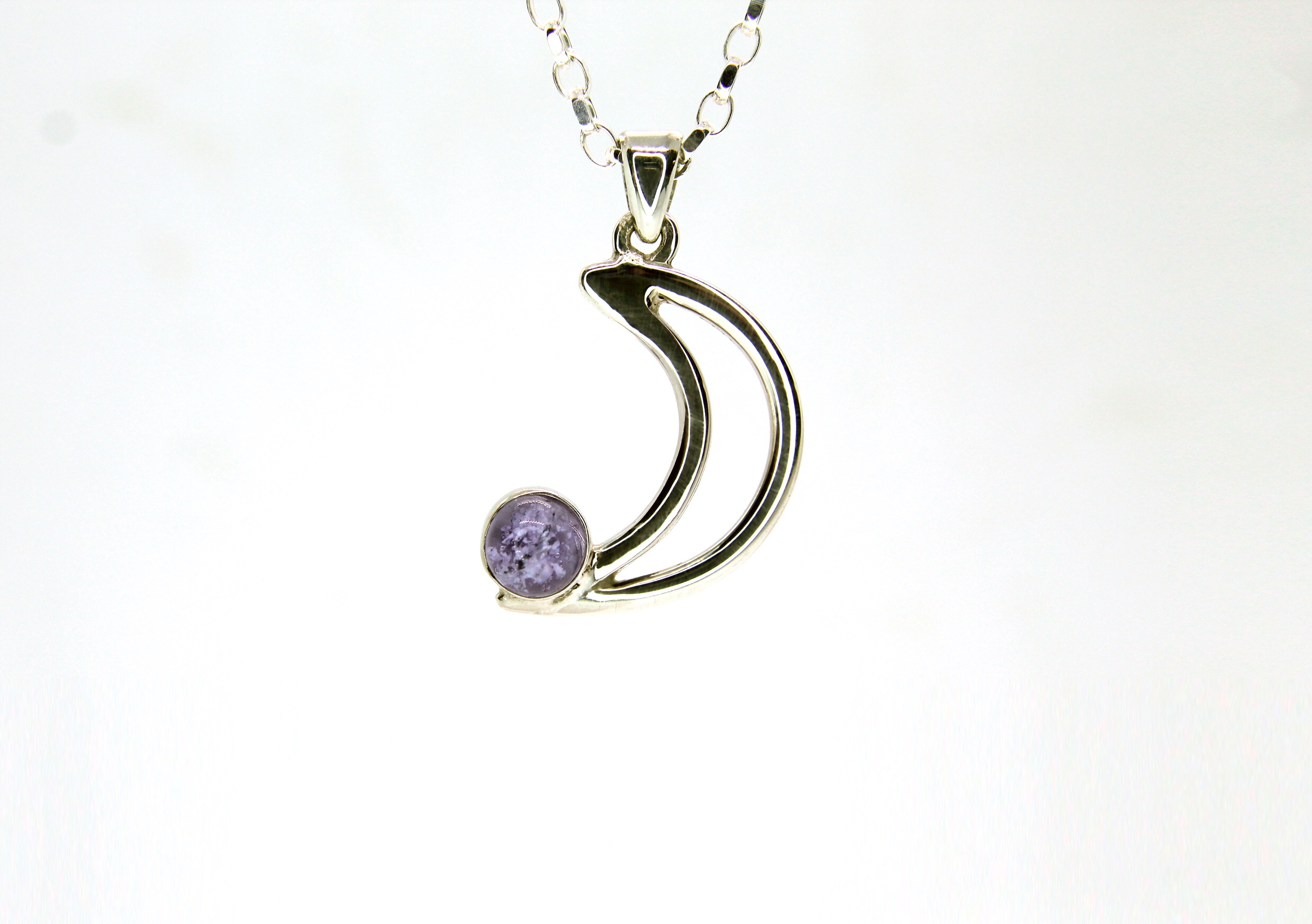 moon-necklace-for-web