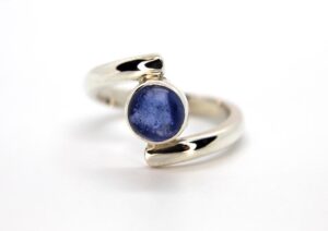 Ashes In Glass Crossover Memorial Ring.